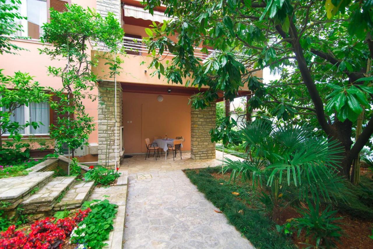 Apartments Ljerka Рабац Екстериор снимка